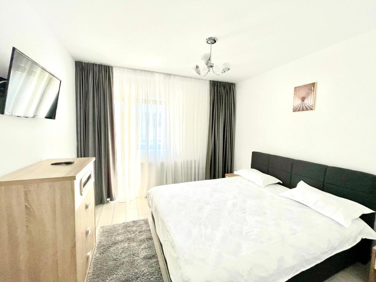 Sisi Apartment Сучеава Екстериор снимка